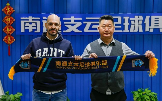 整形和扮演怪兽使迈克尔·杰克逊成为耀眼的明星。